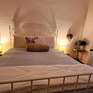 Blue Breeze Apartment