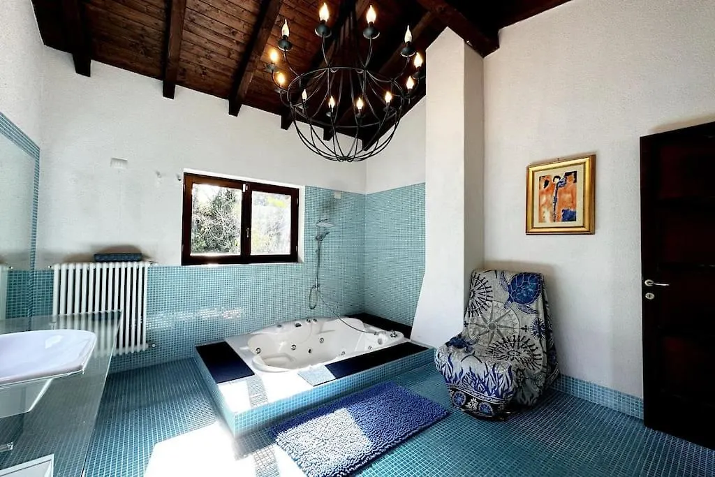 La Casa Dei Sette Nani Villa Germignaga 0*,  Italy