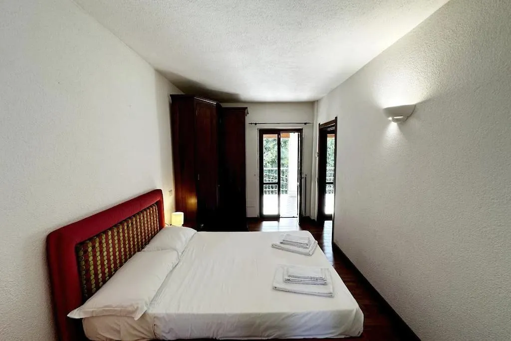 La Casa Dei Sette Nani Villa Germignaga Italy