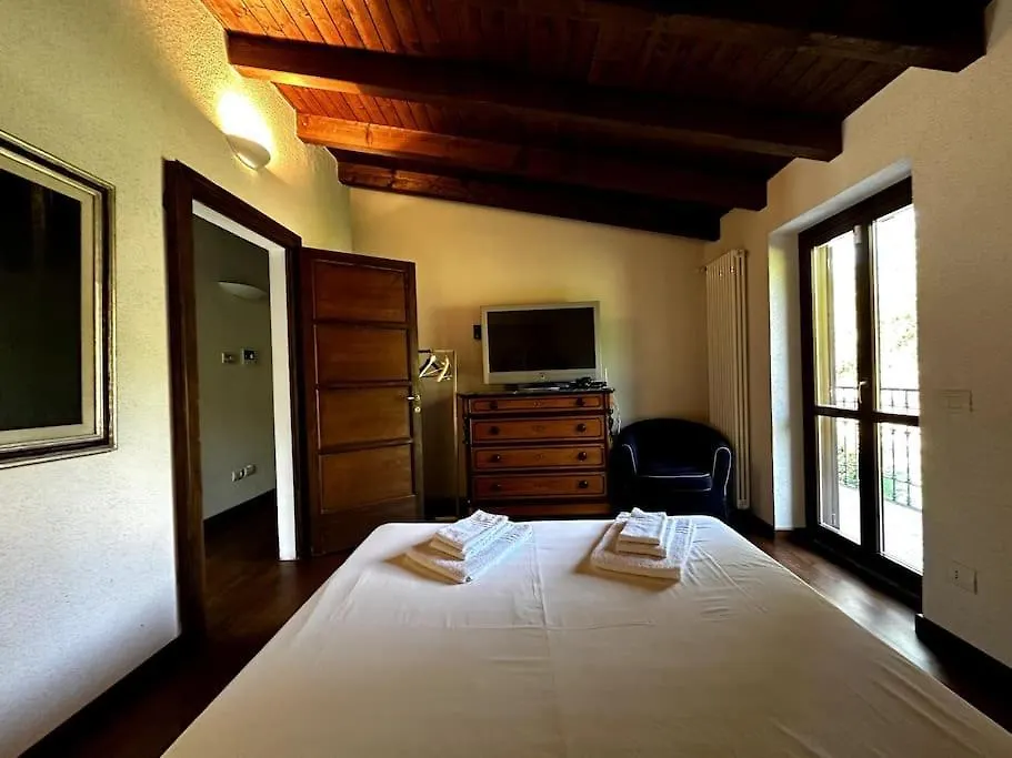 La Casa Dei Sette Nani Villa Germignaga Italy